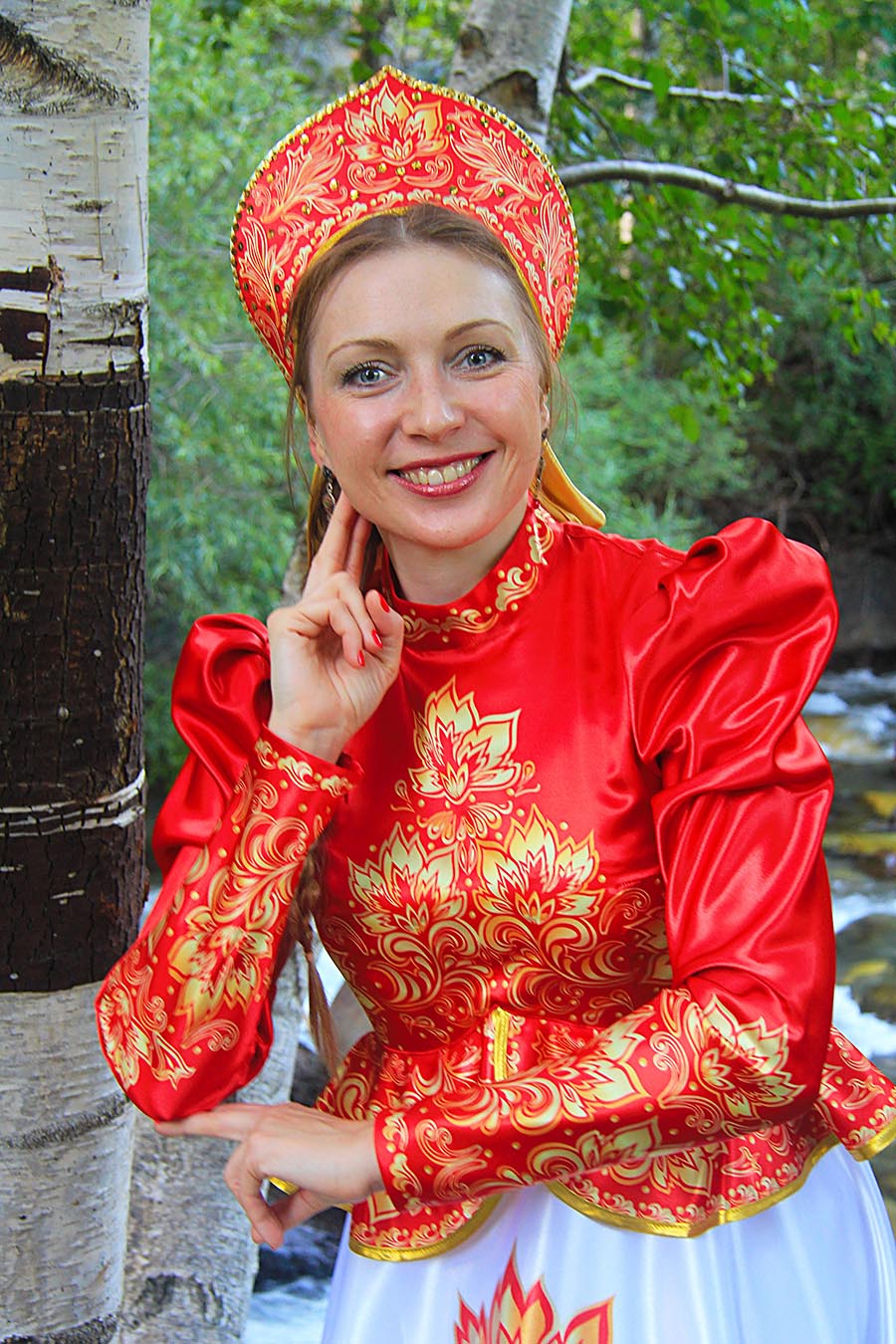 Women in Slavic costumes in Shaoguan