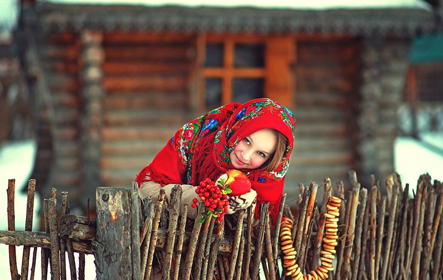 Sexy girl Women in Slavic costumes in Shaoguan