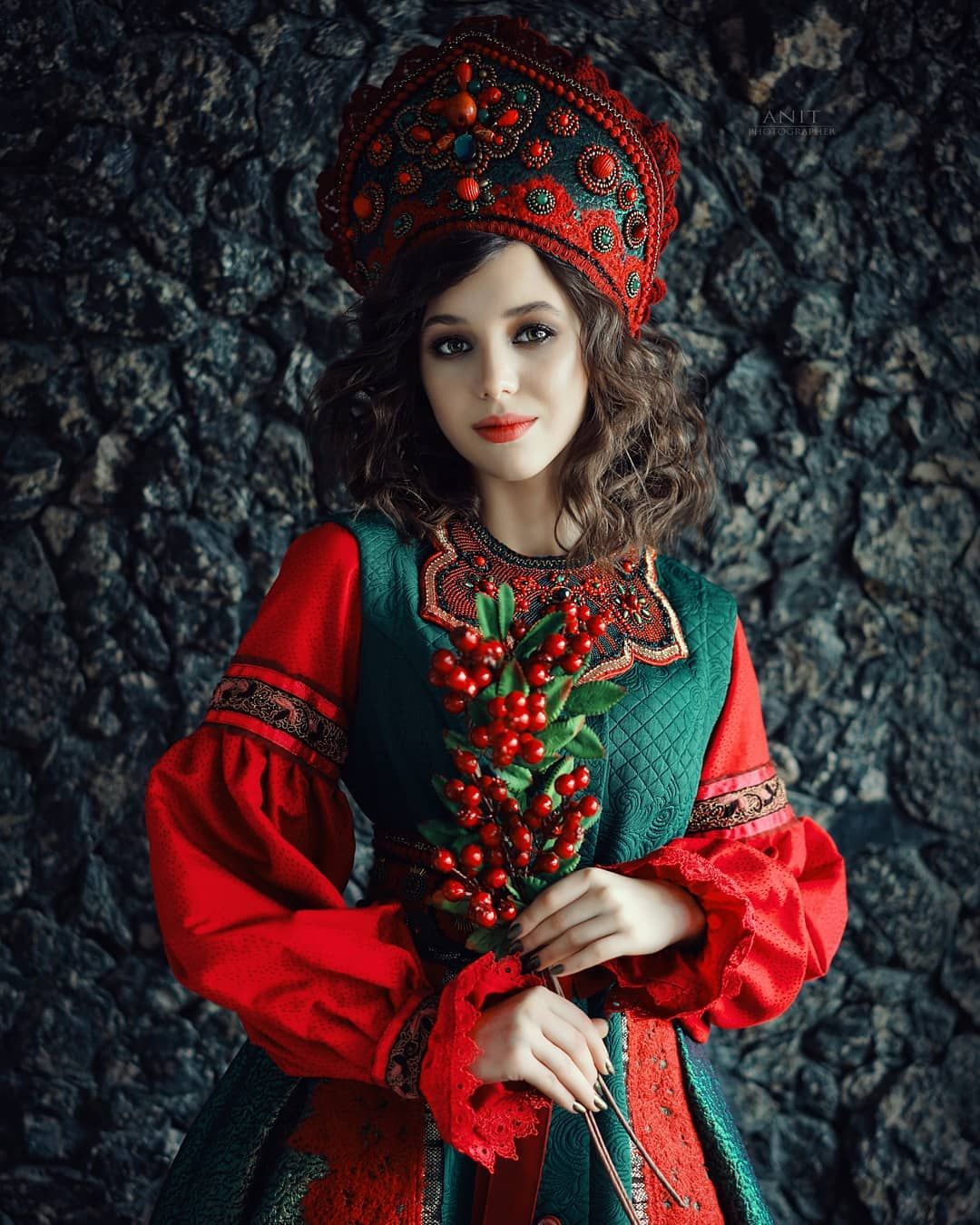 Nude girl Women in Slavic costumes in Shaoguan