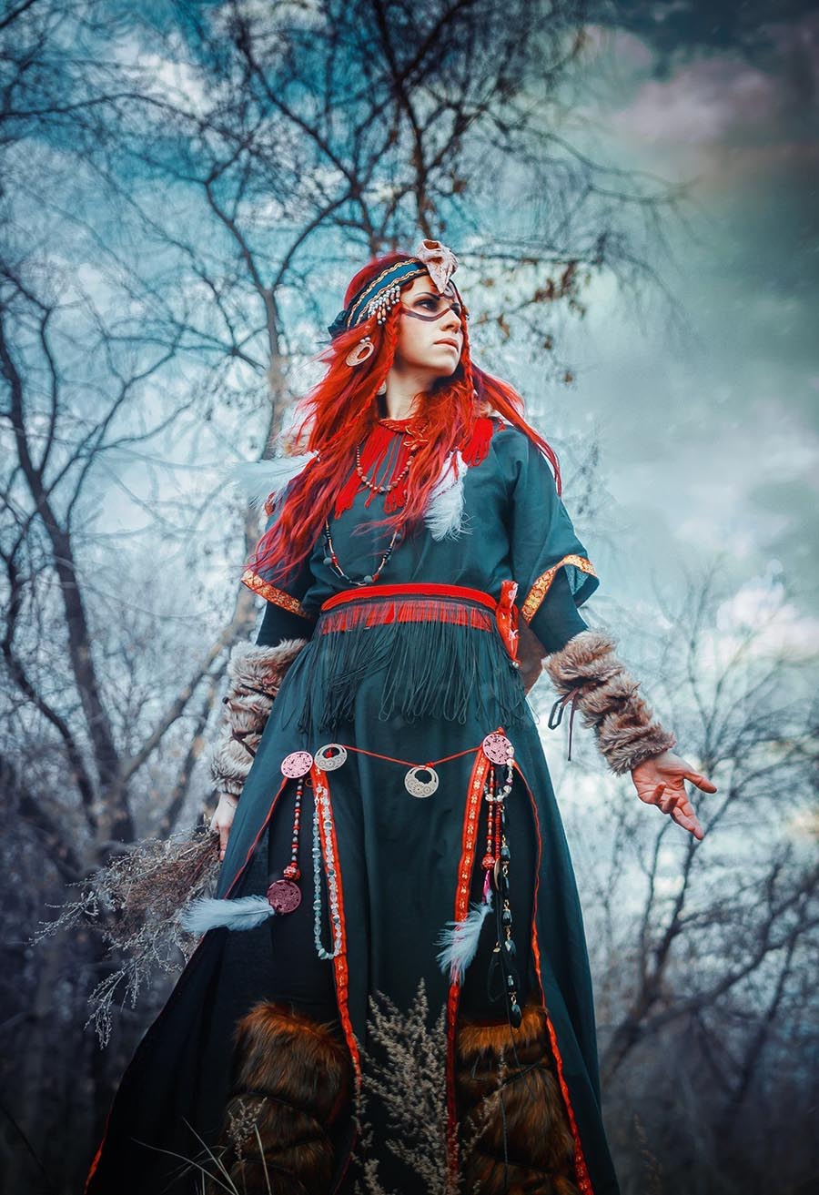 Girls in Slavic costumes underwear in Shaoguan