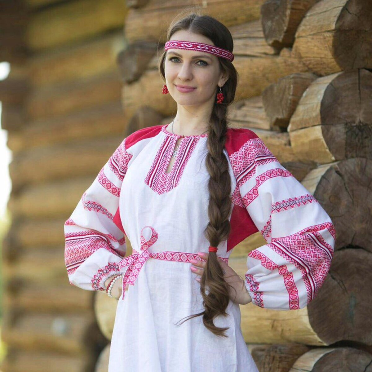 Girls in Slavic costumes in Shaoguan
