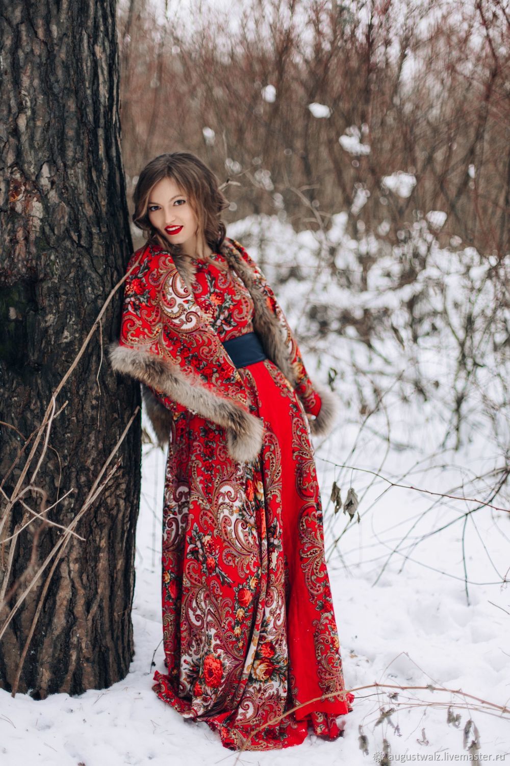 Photo Girls in Slavic costumes in Shaoguan