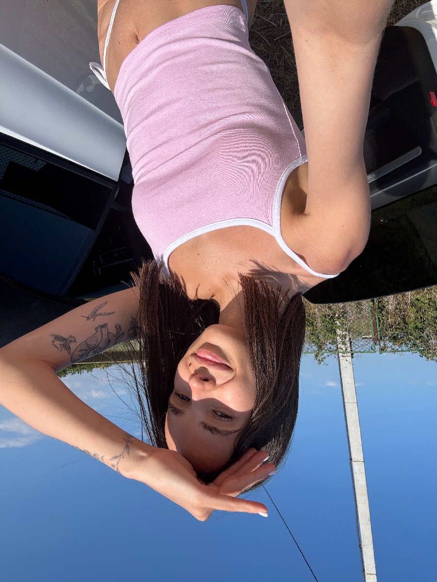 Sexy model Tina in Shaoguan